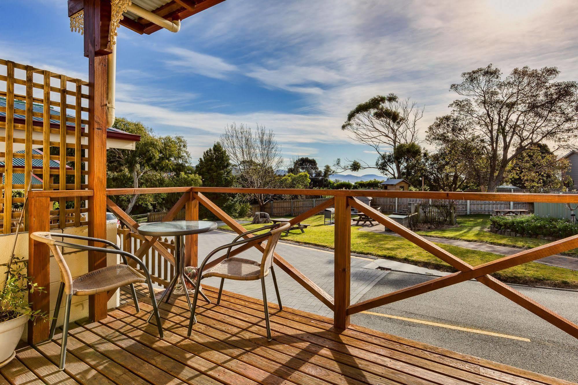 Wintersun Gardens Motel Bicheno Esterno foto
